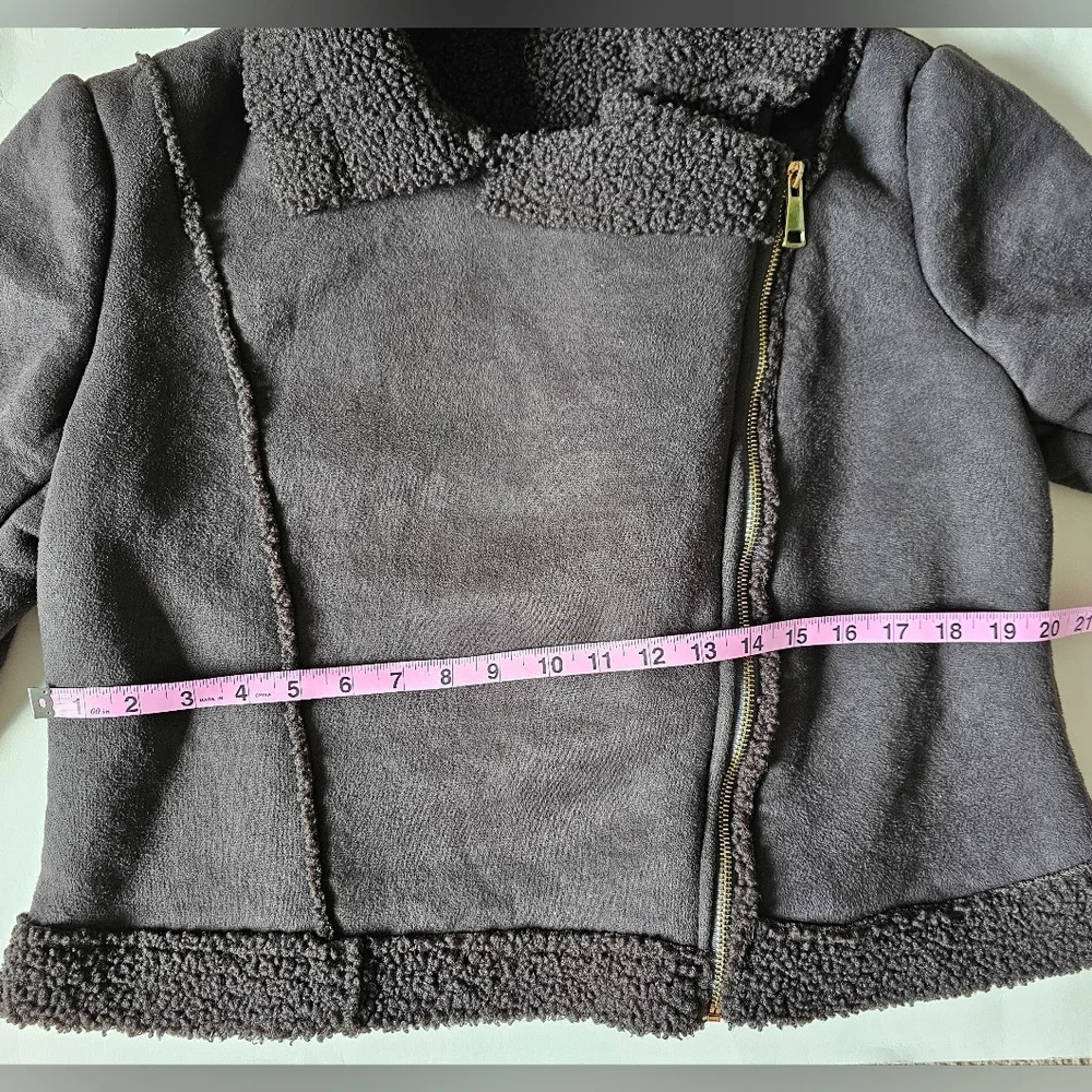 Astrid Size L faux suede relaxed fit crop jacket zip up brown sherpa - Picture 7 of 9